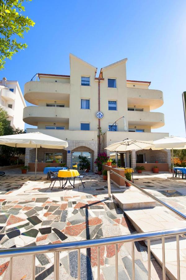 Apartments By The Sea Slatine, Ciovo - 10435 Exterior photo